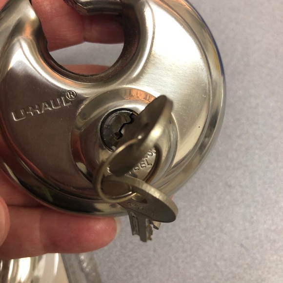 Disc Locks for Storage unit. 1 Life Storage, one from Uhaul. Set of two locks - Picture 5 of 10
